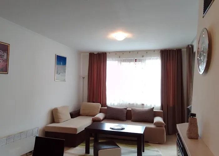 за гости 2б14 Grand Monastiry *