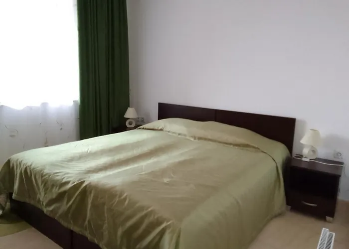 за гости 2б14 Grand Monastiry Pamporovo