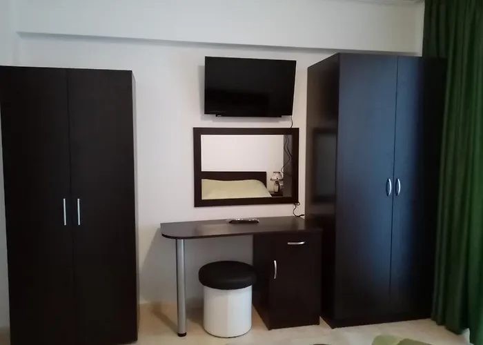 за гости 2б14 Grand Monastiry *